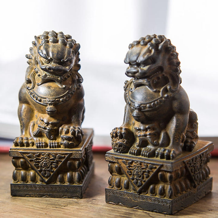 Buddha Stones手作り 獅子 福犬 鉄粉 錆 鋳造 樹脂 像 魔除け 守護 家の装飾