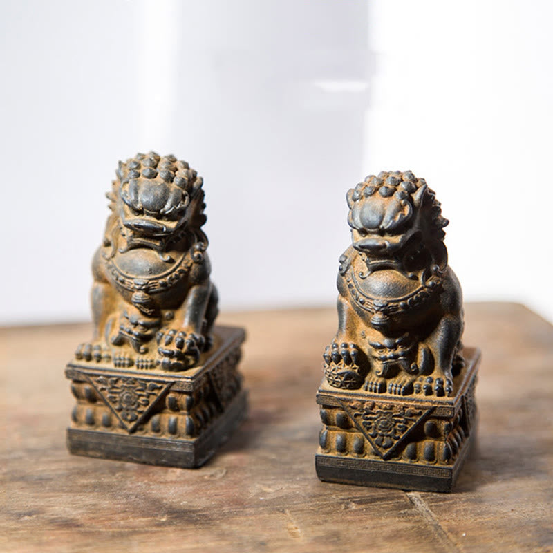 Buddha Stones手作り 獅子 福犬 鉄粉 錆 鋳造 樹脂 像 魔除け 守護 家の装飾