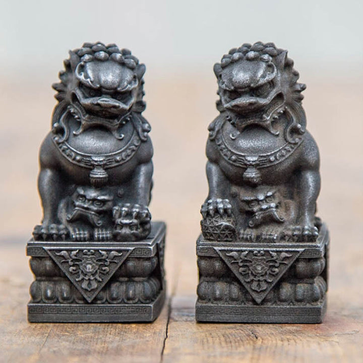 Buddha Stones手作り 獅子 福犬 鉄粉 錆 鋳造 樹脂 像 魔除け 守護 家の装飾