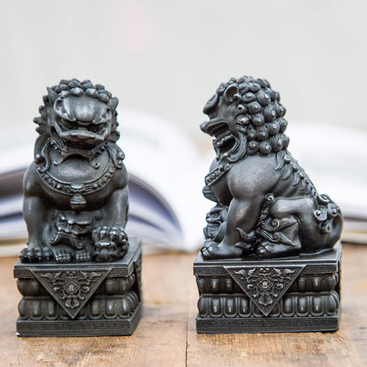 Buddha Stones手作り 獅子 福犬 鉄粉 錆 鋳造 樹脂 像 魔除け 守護 家の装飾
