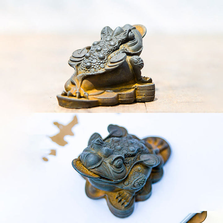 Buddha Stones手作り 風水 カエル ヒキガエル 銅貨 鉄粉 錆 鋳造 樹脂 像 家の装飾