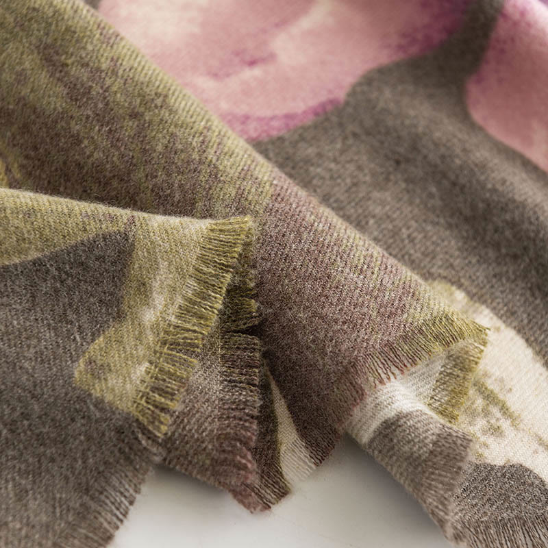 Buddha Stonesチベットショール 芸術的なスタイル ハイビスカス シリアカス プリント 秋冬 心地よい 暖かい スカーフ ラップ - image 16