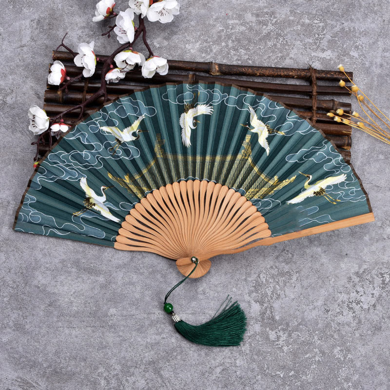 Buddha Stones、鶴、吉祥雲、単色グラデーションの手持ち竹製折りたたみ扇子 - 鶴雲 ダークグリーン 21cm - image 4