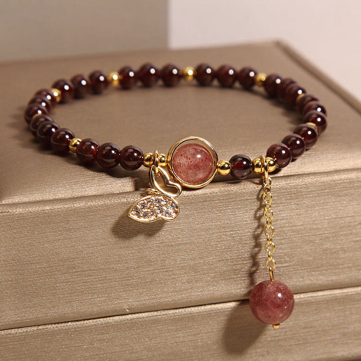 天然石 ガーネット ストロベリークォーツ バタフライ プロテクション ブレスレット 開運 守護 幸運 | Buddha Stones