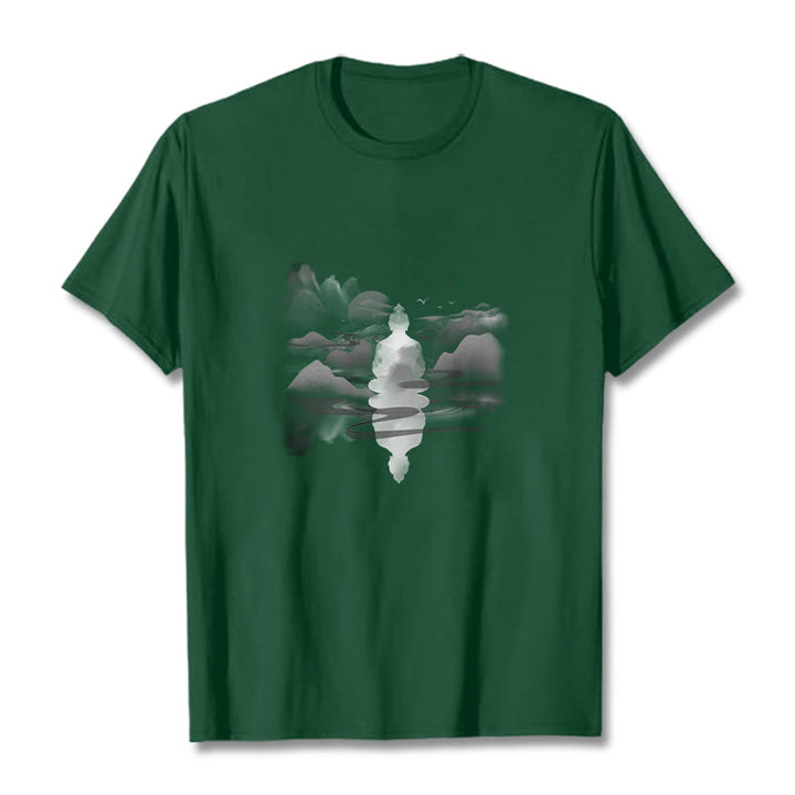 Buddha Stones、山に座る瞑想仏陀の模様のコットンTシャツ - フォレストグリーン - 2XL - image 11