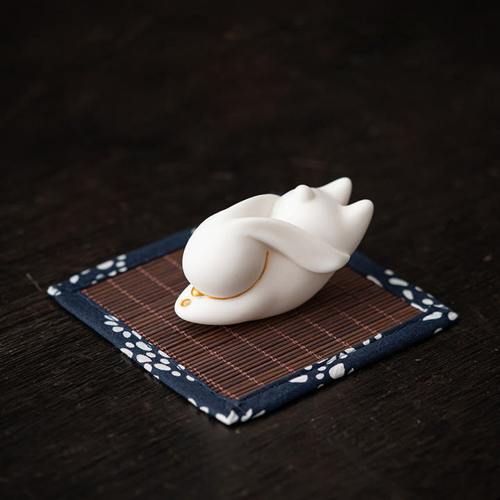 Buddha Stones飛ぶウサギ 竹マット 癒し系 陶器 香炉 デスク装飾