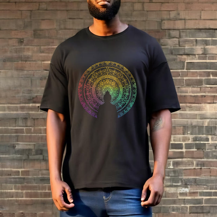 Buddha Stonesのカラフルなグラデーション曼荼羅仏陀コットンTシャツ - image 3