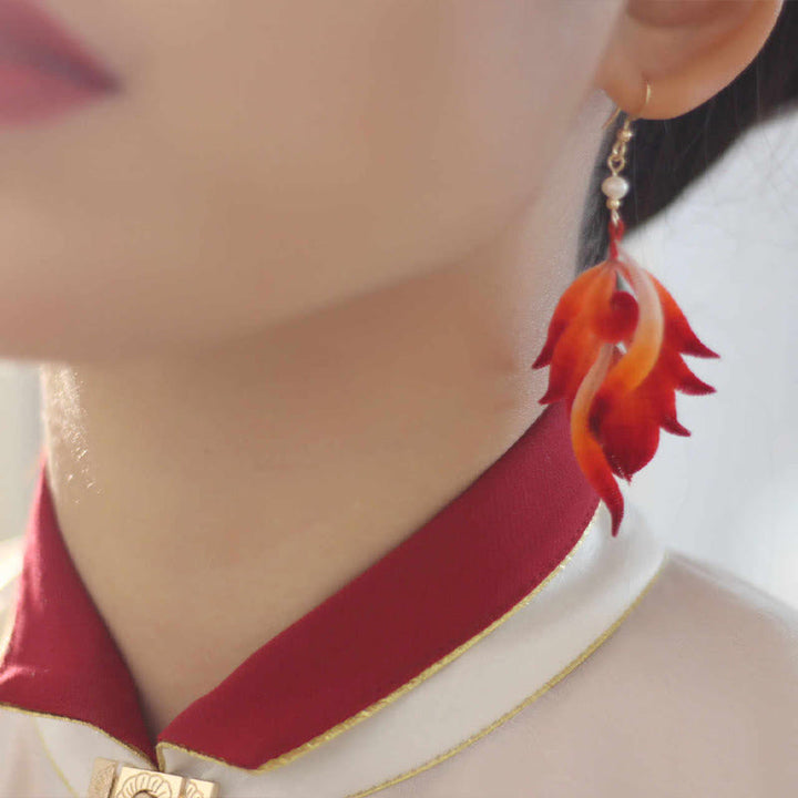 Buddha Stones 14K金メッキ銅製ハンドメイドベルベットフラワーマルベリーシルクレッドフェザードロップイヤリング