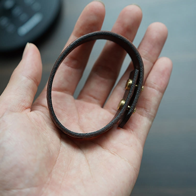 Buddha Stonesヴィンテージプリントレザー 調節可能バックル バランスブレスレット