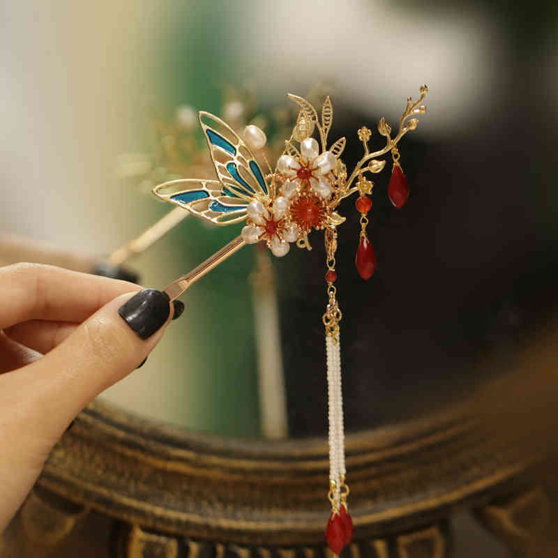 Buddha Stones、中国古典風の花の枝、蝶の真珠のタッセルヘアクリップ、ヘアピン、ヘアクラウン