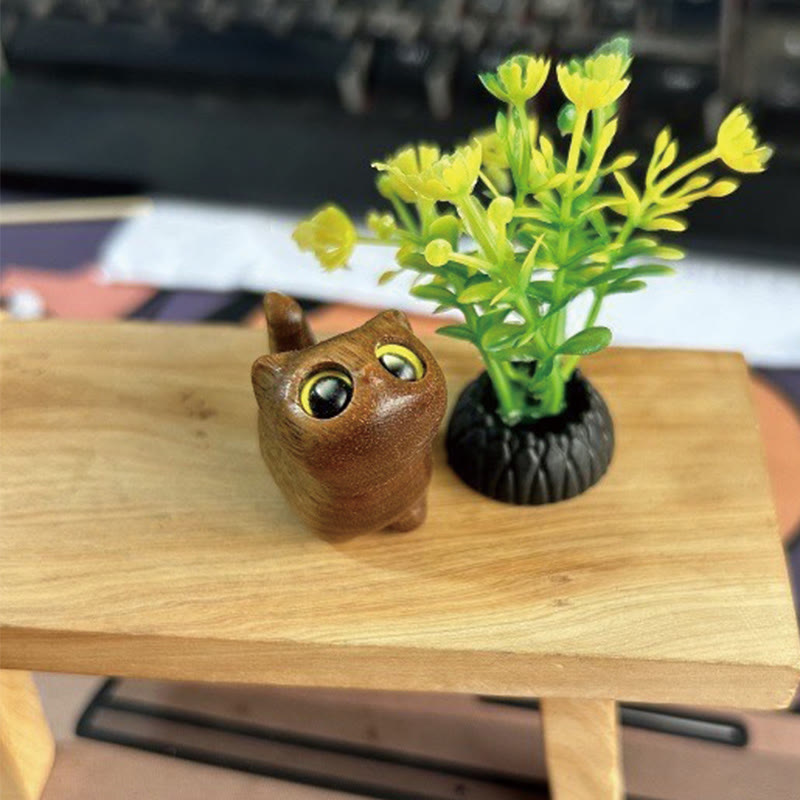Buddha Stones緑白檀黒檀白檀の小葉紫檀ミニ招き猫 平和飾り - グリーンサンダルウッドイエローアイ 3.3×3.1×2cm - image 2