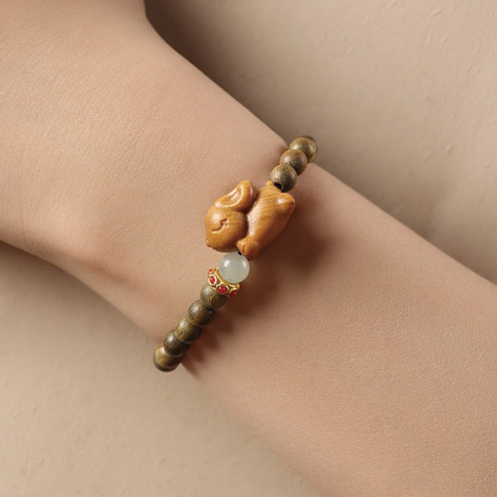 Buddha Stonesグリーンサンダルウッド ゴールドサンダルウッド かわいいウサギのポジティブブレスレット