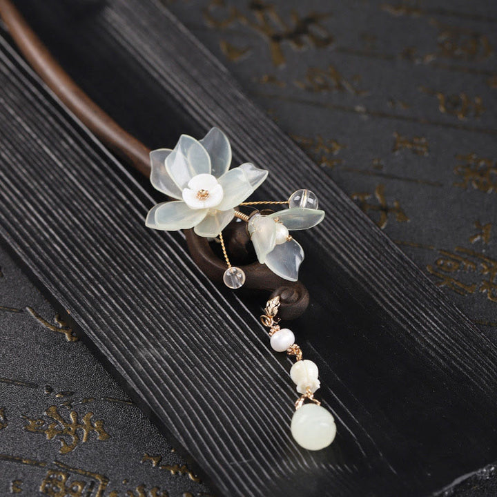 Buddha Stones、黒檀、翡翠、貝殻、マグノリアの房飾り、祝福のヘアピン