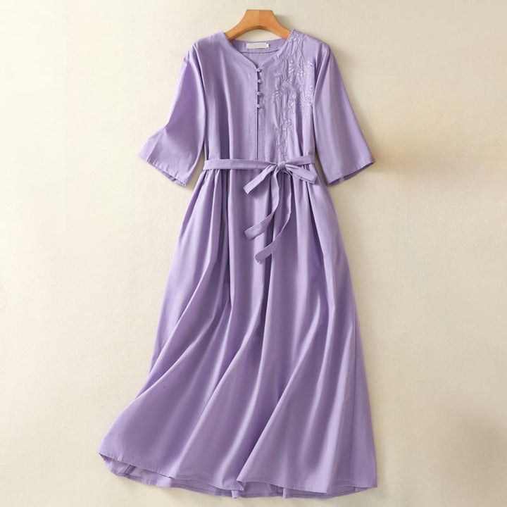 Buddha Stonesサマーオーキッド刺繍レースアップVネック半袖コットンリネンミディドレス（ポケット付き） - 蘭 - US8-10，UK/AU12-14，EU40-42 (2XL) - image 0