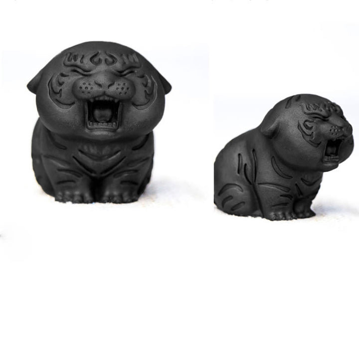 Buddha Stones ミニ虎の樹脂置物｜鉄粉入り・錆加工風インテリアオブジェ
