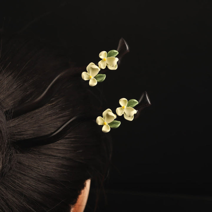 Buddha Stones黒檀 クチナシ 花びら 勇気 ヘアピン