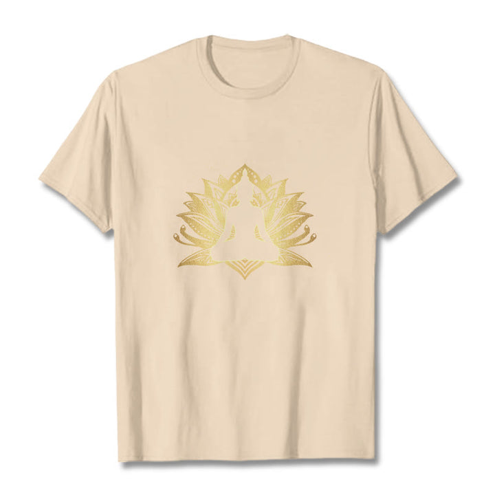 Buddha Stones、黄金の蓮、瞑想仏陀Tシ​​ャツ - ビスク - 2XL - image 8