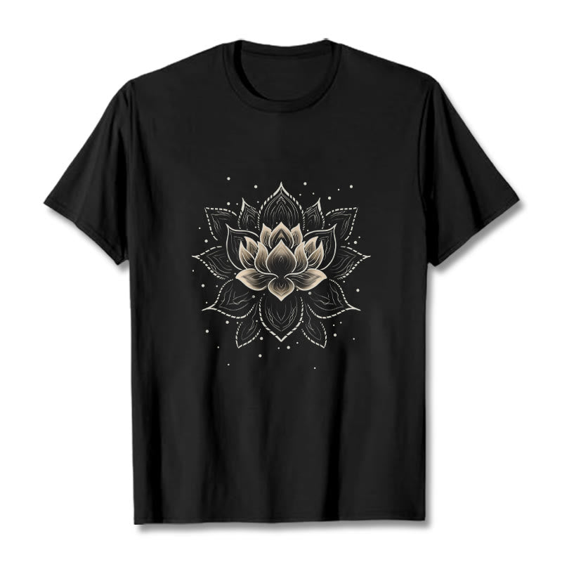 Buddha Stonesの黄金蓮の花のデザインTシャツ - 黒 - 2XL - image 0