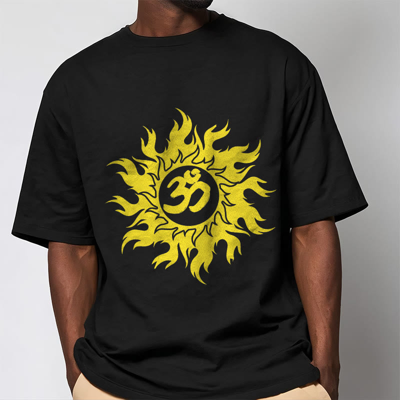 Buddha Stones OM マントラ サンスクリット ゴールド サン T シャツ T シャツ - image 2