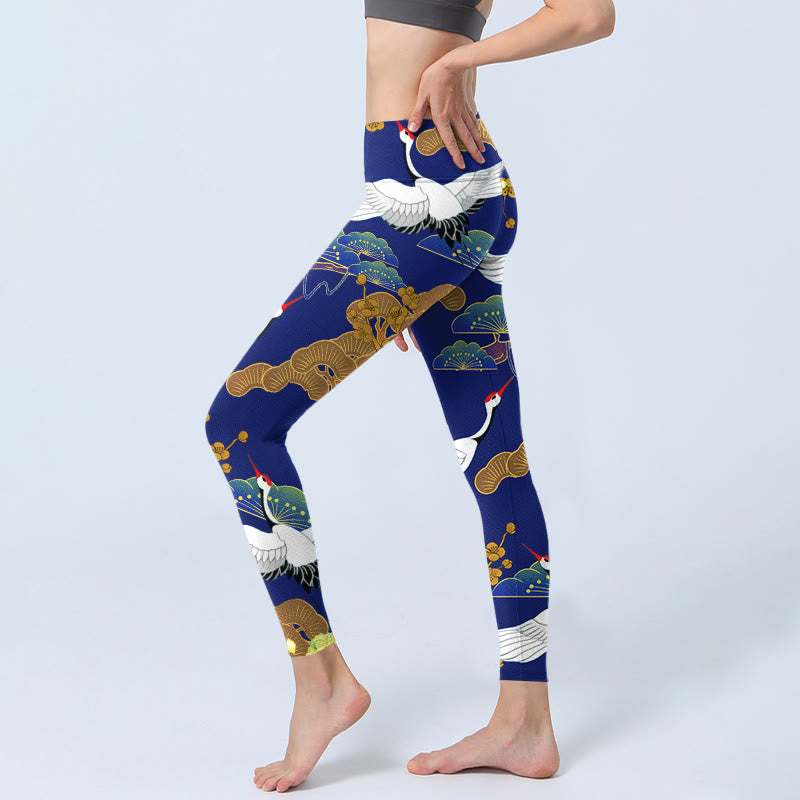Buddha Stones、飛翔するタンチョウヅル、松の木、花柄プリントのジムレギンス、レディースヨガパンツ - image 3