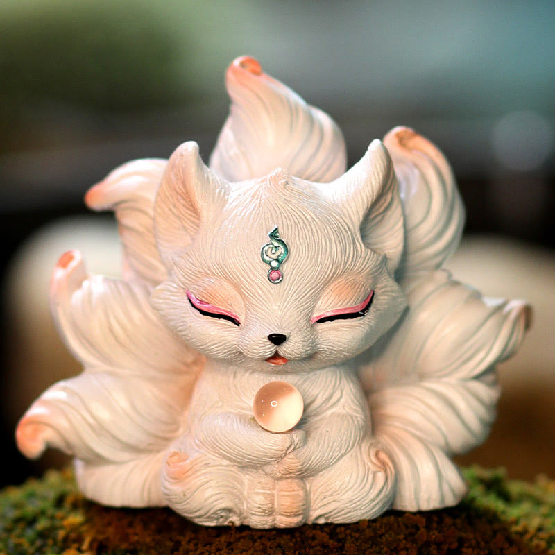 Buddha Stonesミニ九尾狐幸運樹脂ホームデスク装飾 - アイボリーフルーツフォックス 7.5*5.5*7.5cm - image 0