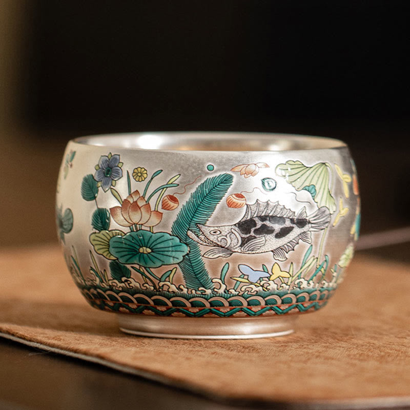 Buddha Stones、魚、蓮、海藻、谷山、松の木、龍のティーカップ、カンフーティーカップ、ギフトボックス付き