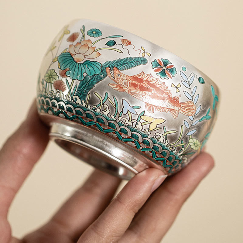 Buddha Stones、魚、蓮、海藻、谷山、松の木、龍のティーカップ、カンフーティーカップ、ギフトボックス付き