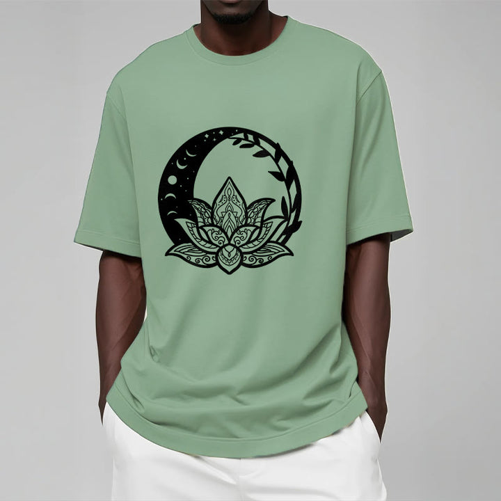 Buddha Stones、蓮の花、太陽、月、絡み合う蔓のTシャツ - image 15
