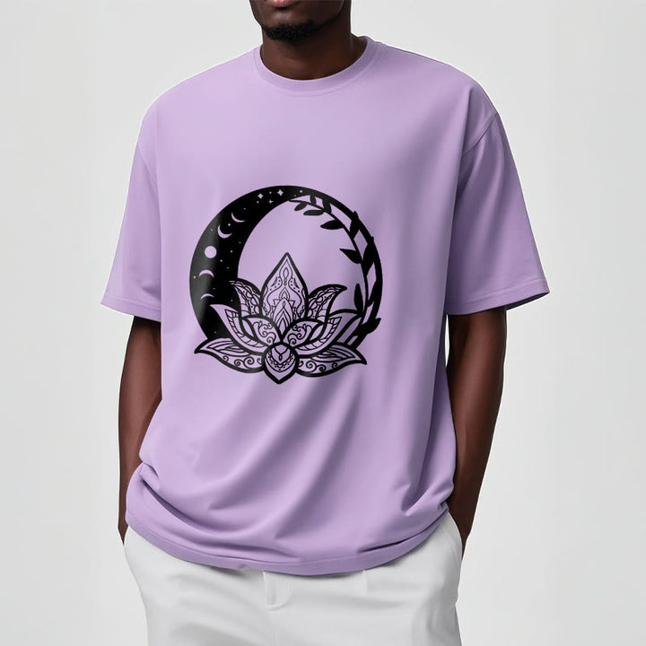 Buddha Stones、蓮の花、太陽、月、絡み合う蔓のTシャツ - image 17