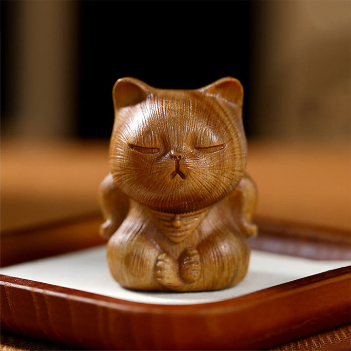 Buddha Stones小さなミニグリーンサンダルウッド ラッキーキャット彫刻 癒しの装飾品 - グリーンサンダルウッド 5*3.8*3.6cm - image 0