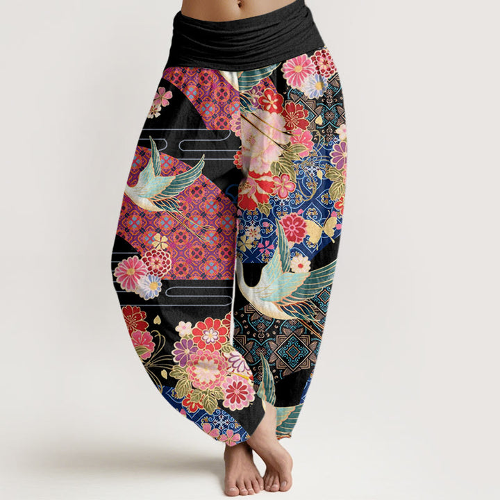 Buddha Stonesと鶴の花柄レディース伸縮性ウエストハーレムパンツ - 黒 - US22、 UK/AU26、 EU54 (6XL) - image 1