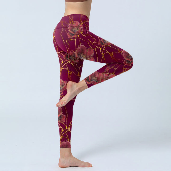 Buddha Stones、赤い花びら、金色のライン柄プリント、ジムレギンス、レディースヨガパンツ - image 4