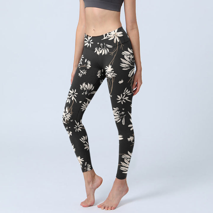 Buddha Stonesブラック ホワイト 花びら柄 プリント ジムレギンス レディース ヨガパンツ - 黒 - US18、 UK/AU22、 EU50 (4XL) - image 1
