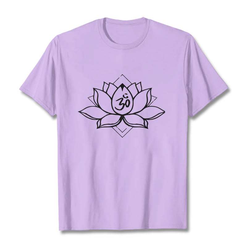 Buddha Stonesと蓮の花、オームサンスクリット柄コットンTシャツ - 梅 - 2XL - image 17