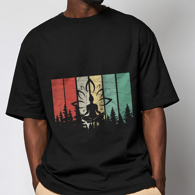 Buddha Stones蓮華座で瞑想する仏像 影模様 コットンTシャツ - image 1
