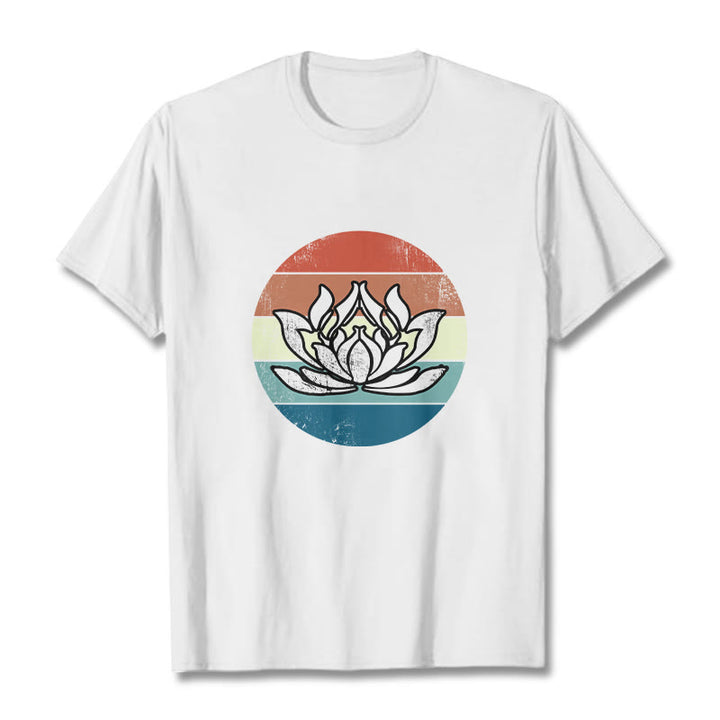 Buddha Stonesと蓮の花のカラフルなストライプ柄コットンTシャツ - 白 - 2XL - image 6