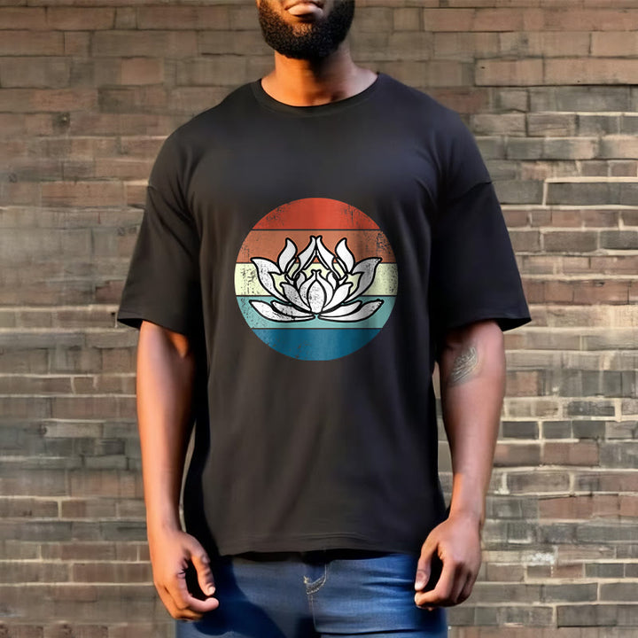 Buddha Stonesと蓮の花のカラフルなストライプ柄コットンTシャツ - image 4