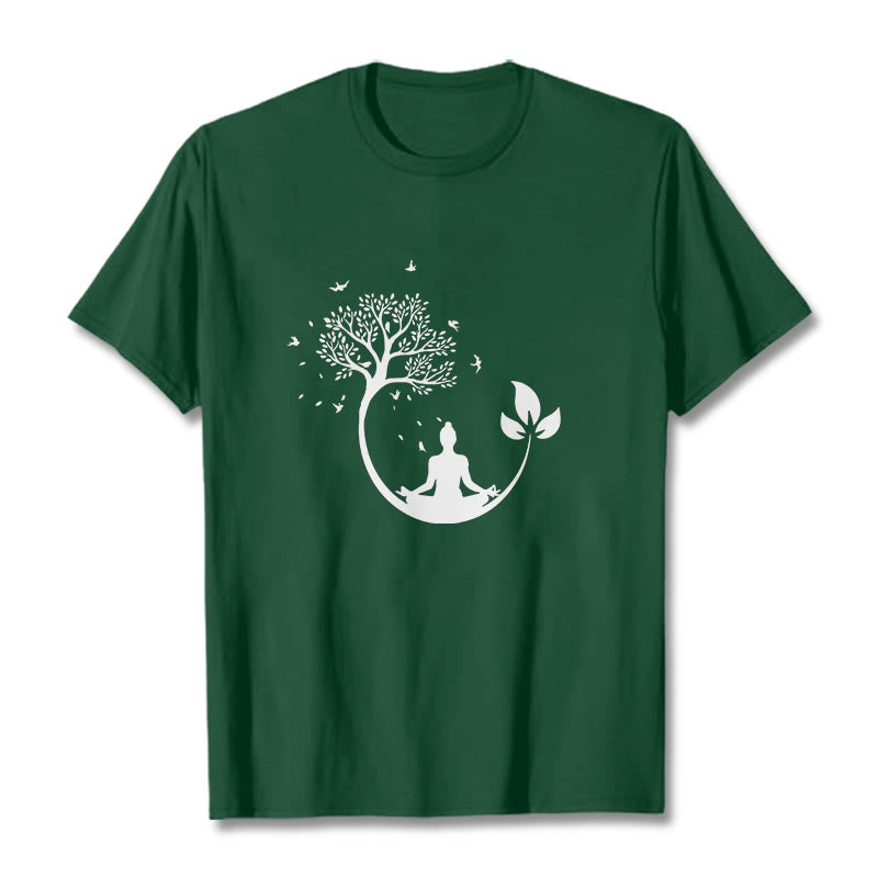 Buddha Stones、木の中で瞑想する仏陀の模様のコットンTシャツ - フォレストグリーン - 2XL - image 11
