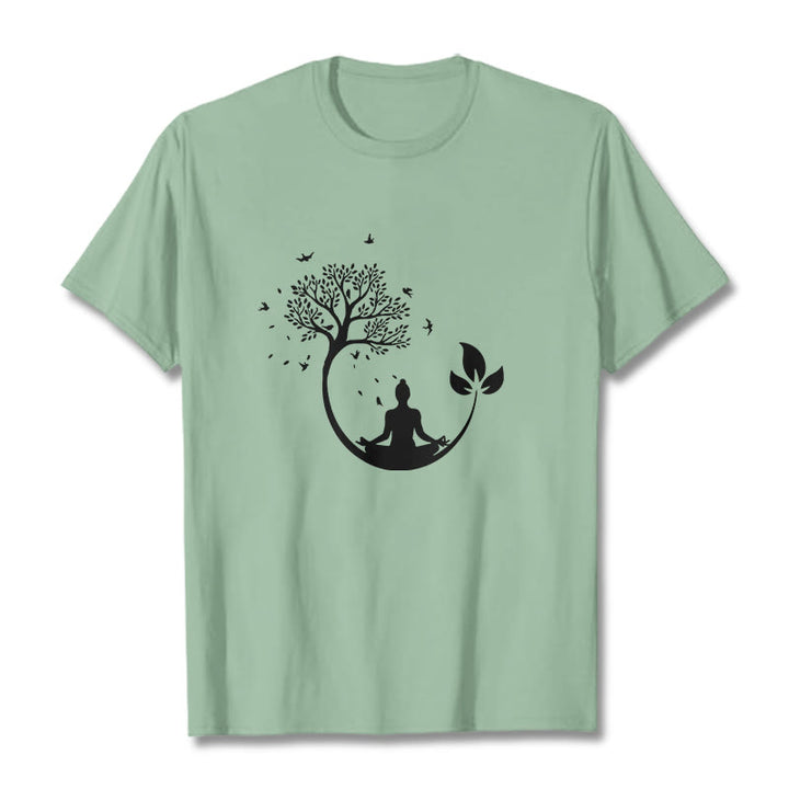 Buddha Stones、木の中で瞑想する仏陀の模様のコットンTシャツ - 淡い緑色 - 2XL - image 14