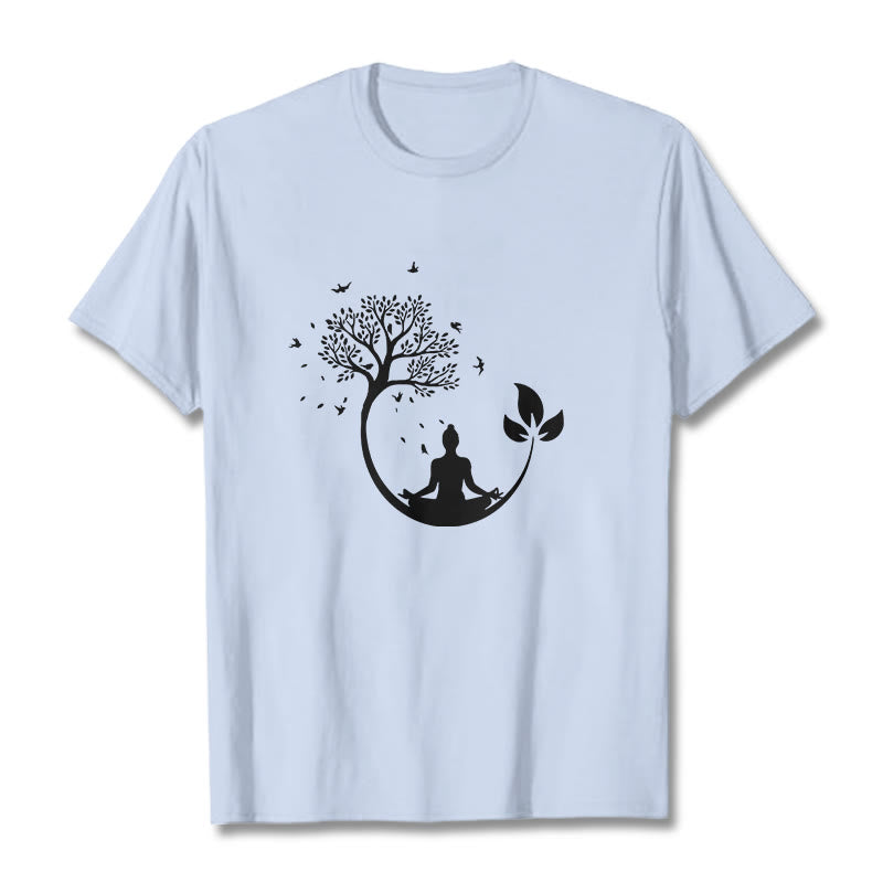 Buddha Stones、木の中で瞑想する仏陀の模様のコットンTシャツ - ライトシアン - 2XL - image 18