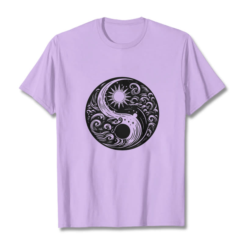 Buddha Stones、太陽、月、波、陰陽柄コットンTシャツ - 梅 - 2XL - image 17