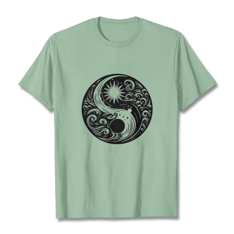 Buddha Stones、太陽、月、波、陰陽柄コットンTシャツ - 淡い緑色 - 2XL - image 14
