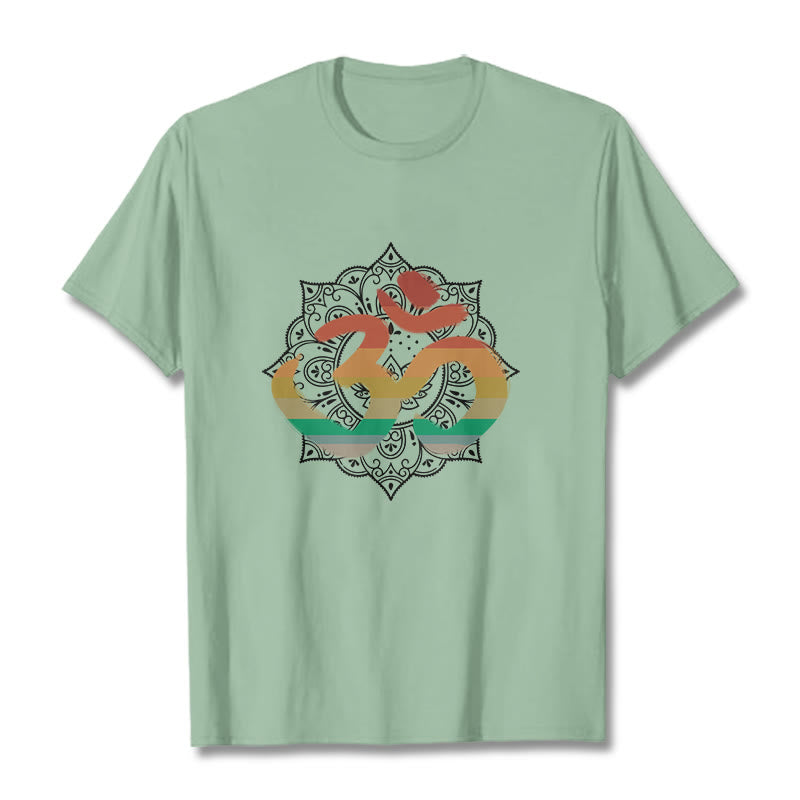 Buddha Stonesのグラデーションカラーのオームサンスクリットマンダラ背景パターンコットンTシャツ - ペールグリーン - 2XL - image 15