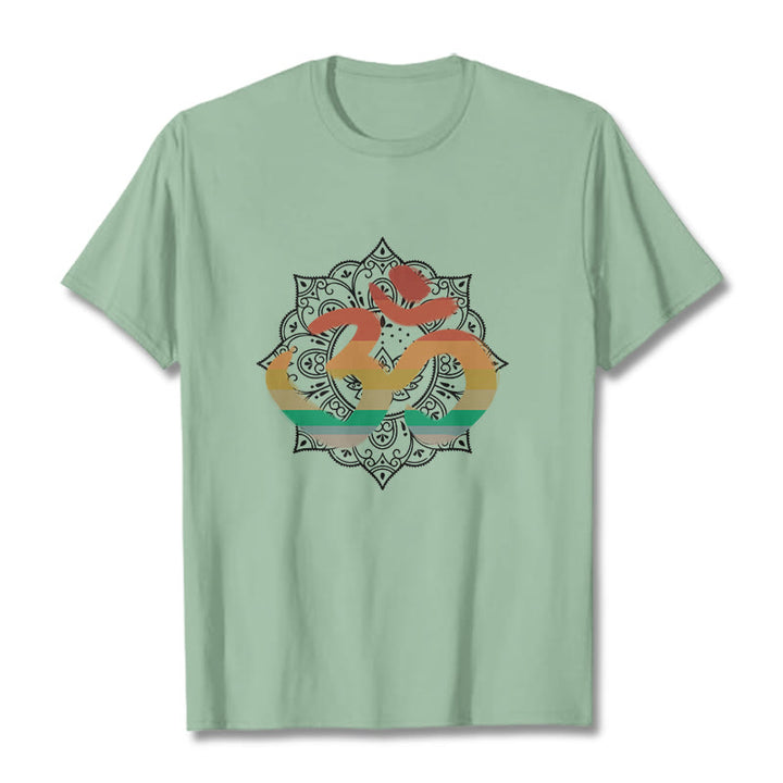 Buddha Stonesのグラデーションカラーのオームサンスクリットマンダラ背景パターンコットンTシャツ - ペールグリーン - 2XL - image 15