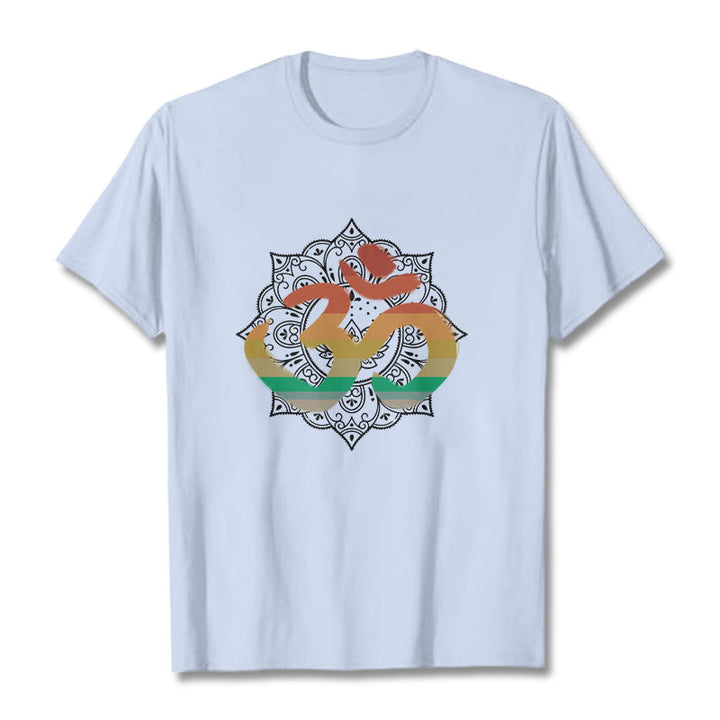 Buddha Stonesのグラデーションカラーのオームサンスクリットマンダラ背景パターンコットンTシャツ - ライトシアン - 2XL - image 19