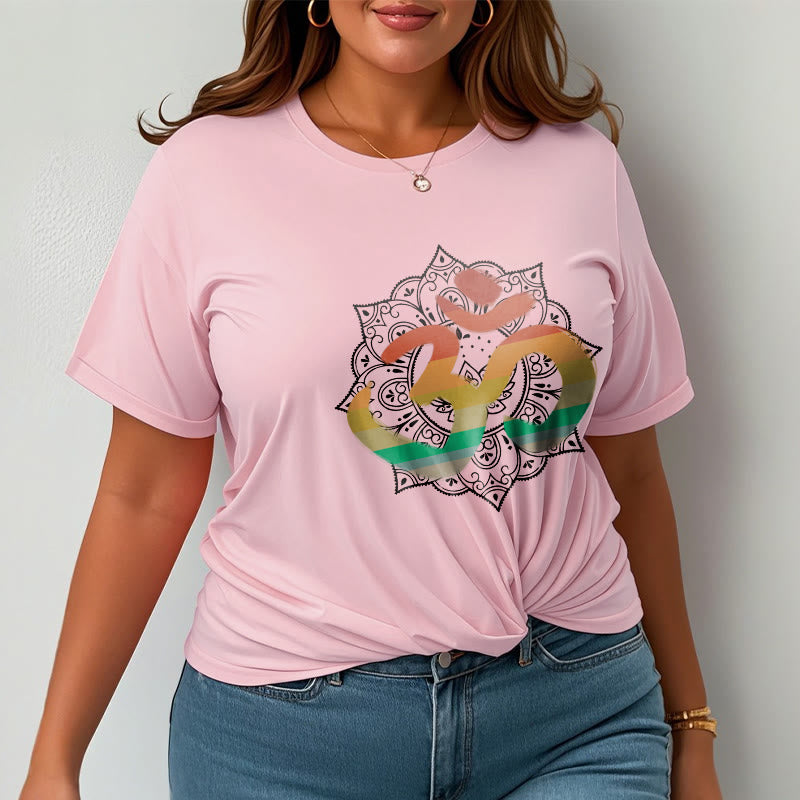 Buddha Stonesのグラデーションカラーのオームサンスクリットマンダラ背景パターンコットンTシャツ - image 13