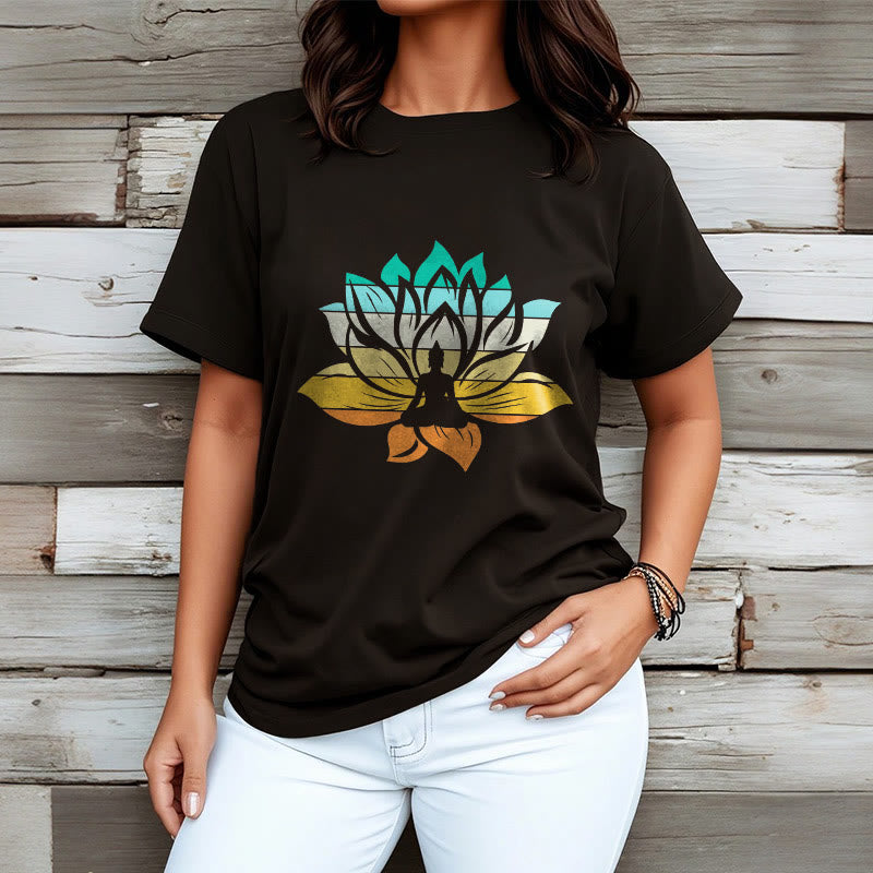 Buddha Stonesグラデーションカラーの蓮の花仏瞑想コットンTシャツ - image 3