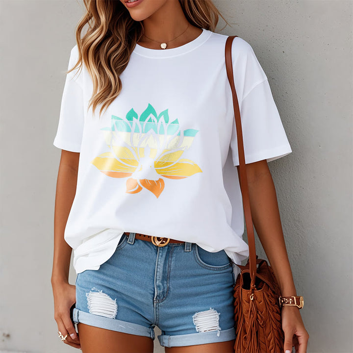 Buddha Stonesグラデーションカラーの蓮の花仏瞑想コットンTシャツ - image 7