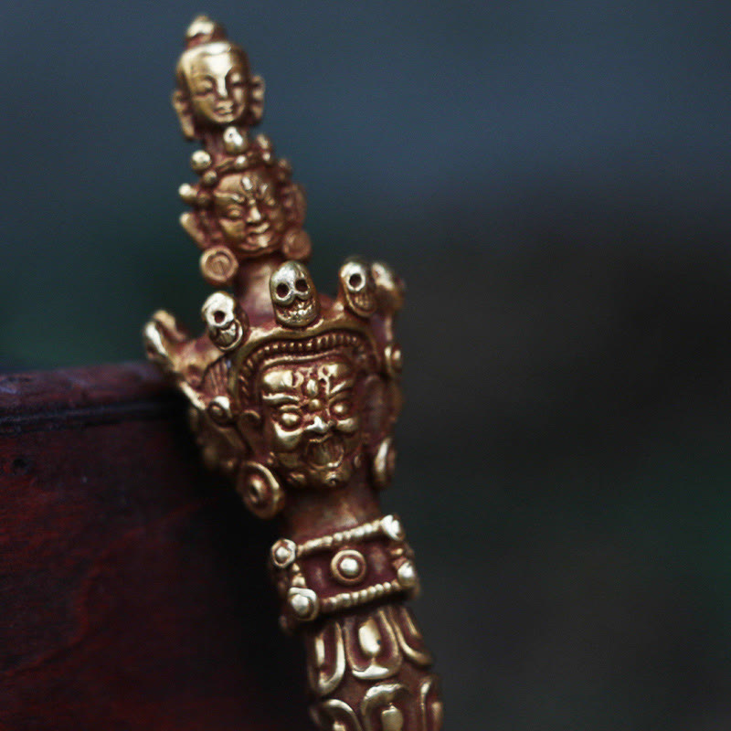 Buddha Stones手作り 小型 ネパール ヴァジュラ ドルジェ 強度 銅 金属 装飾