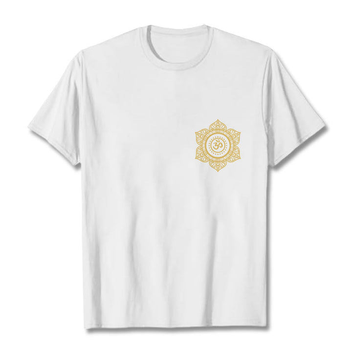 Buddha Stones黄金曼荼羅 OM 柄 Tシャツ - 白 - 2XL - image 7